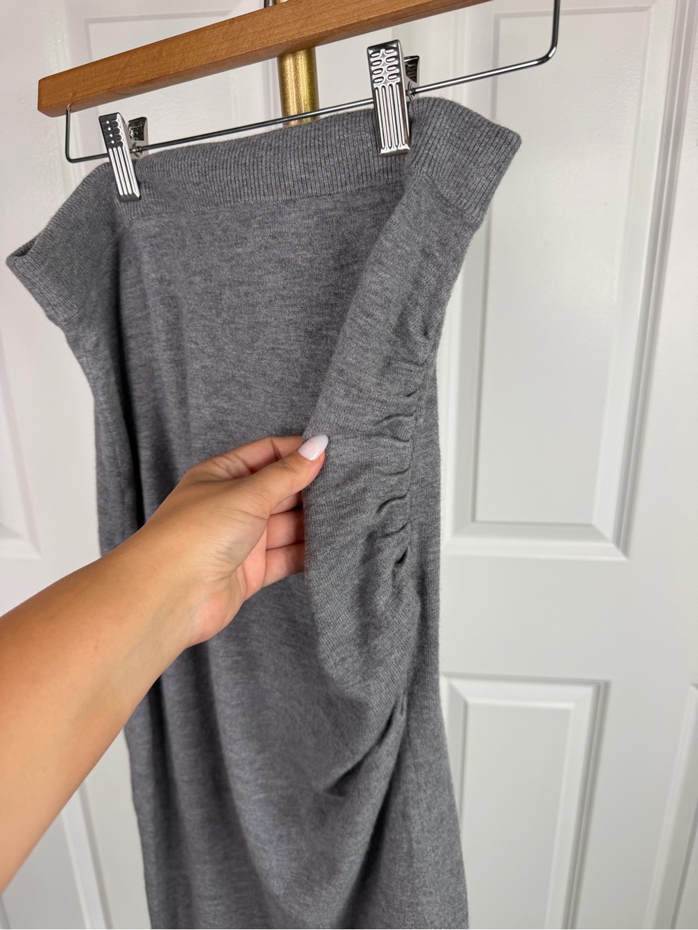 Express Gray Ruched Knit Maxi Skirt Size M NWOT - Picture 3 of 9